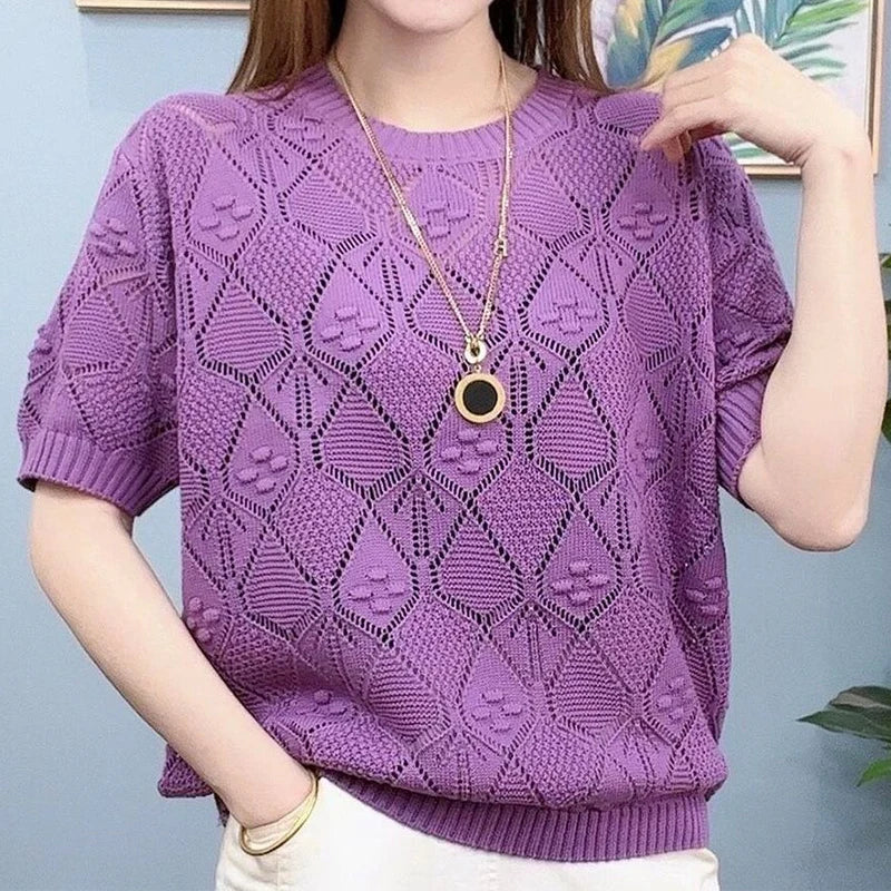 Camiseta Feminina Solta de Tricô Efeito Emagrecedor em Seda Gelada Manga Curta Verão Fina Moda Casual Vazada Decorada Co...