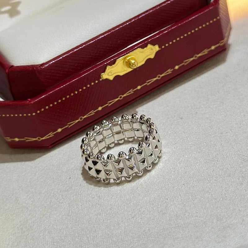 Anel Largo Rebitado S925 Prata com Ouro Rosê Design Clássico Masculino e Feminino Temperamento Moda Marca Joia de Luxo para Festa