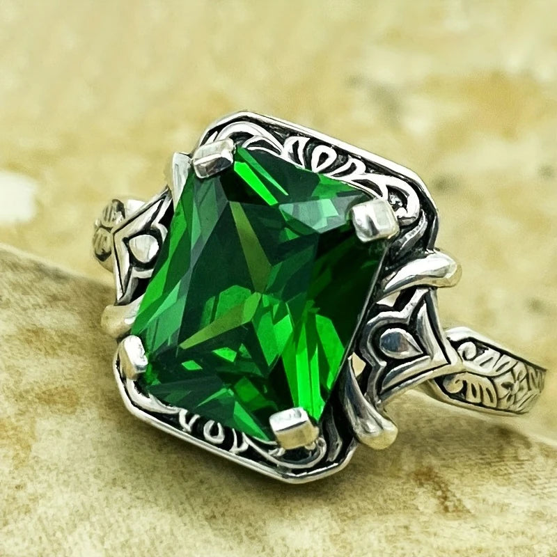 Anéis femininos Huitan quadrados elegantes de zircônia cúbica verde, anéis femininos vintage cor anti-prata para festa de aniversário, joia de luxo
