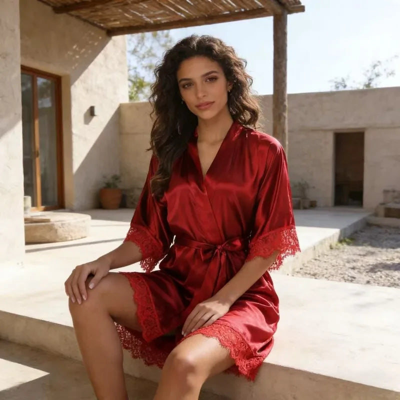 Robe Curto Feminino Elegante Liso com Acabamento em Renda e Cinto de Amarrar Loungewear Pijama Camisola Preto Vermelho.