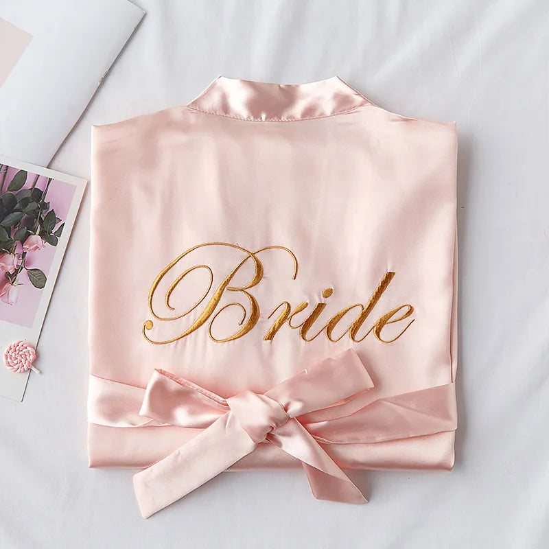 Lady Bridal Robes Bridesmaid Dresses Elegant and Sexy Women's Bathrobes Nightgowns Long Gowns for Bachelorette Loungewear