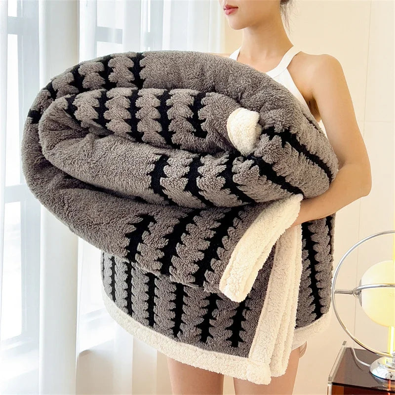 Warm Flannel Spring Blanket Super Soft Fluffy Queen Blanket Single Double Size Cozy Skin-friendly Multifunctional Nap Blanket