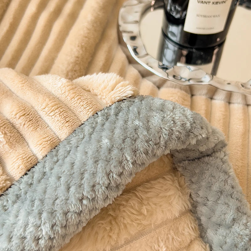 Imitation Rabbit Plush Striped Spring Autumn Warm Blankets Soft Fluffy Warmth Sofa Blankets for Throw Napping Shawl Blanket Leg